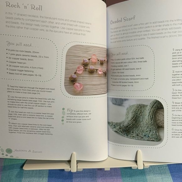 Book - Beaded Treasures By Dorothy Wood - Beaded Jewelry - Picture 13 of 16